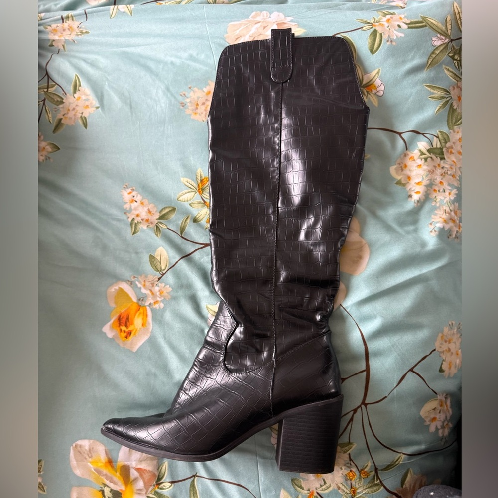Journee Collection Wide Calf Black Croc Heeled Boots